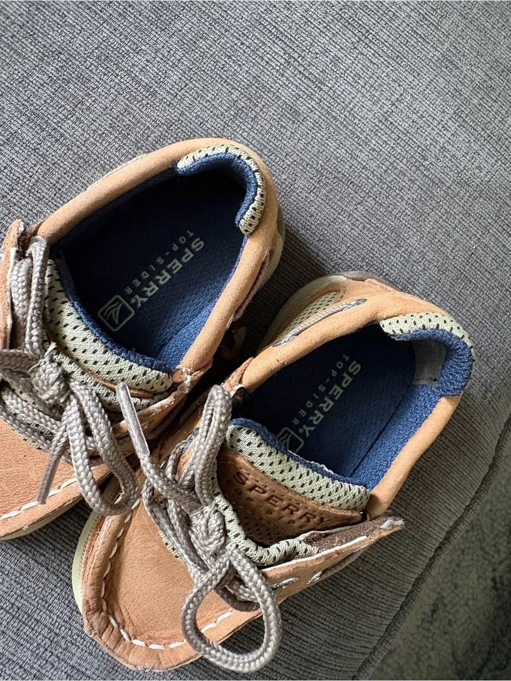 Sperry toddler size 5c Tan/Brown Boat Shoes with Navy Lining never worn